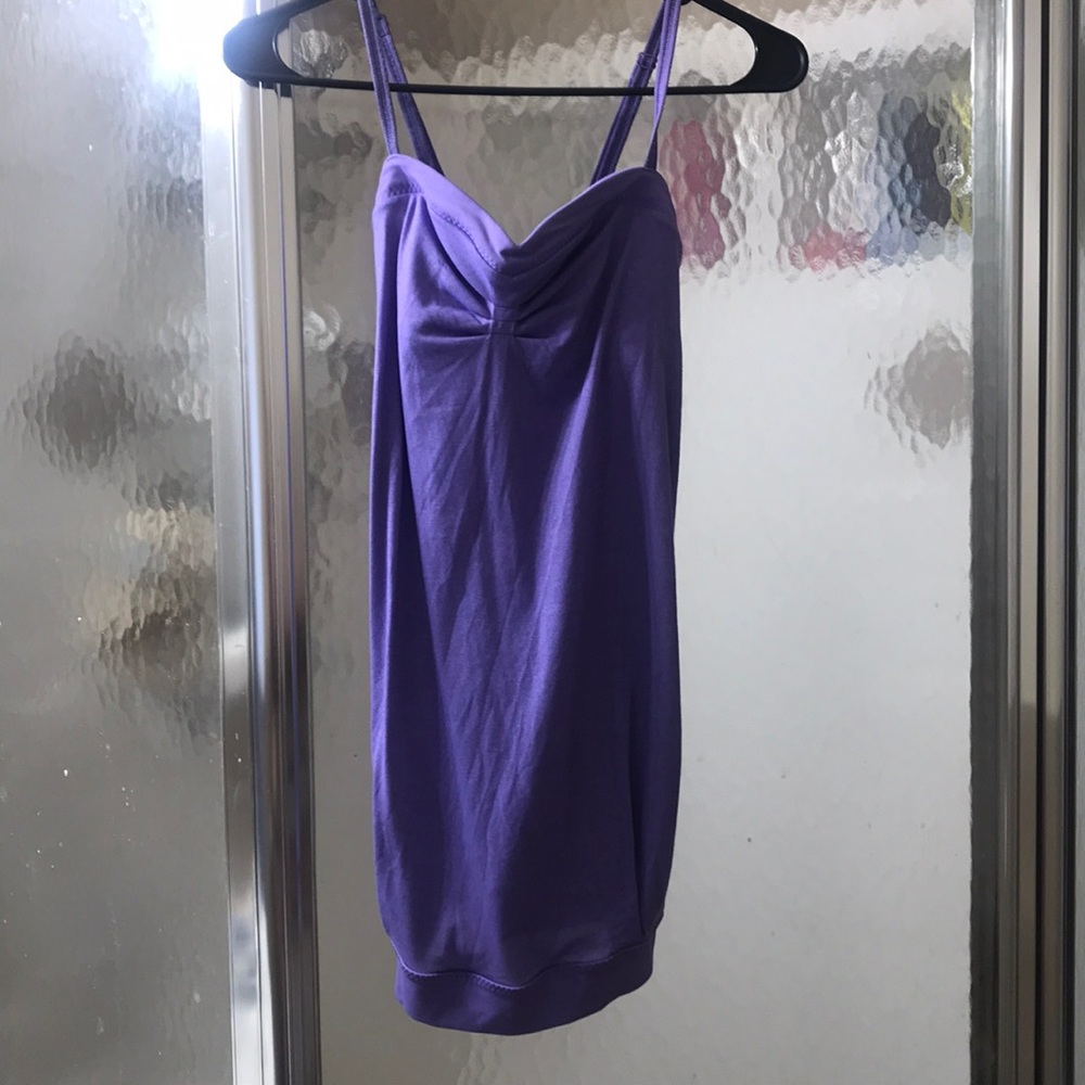 Lululemon tank